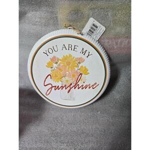 New Ashland Wallhanging Sunshine 9.5" Wide Home Decor Decoration Flowers